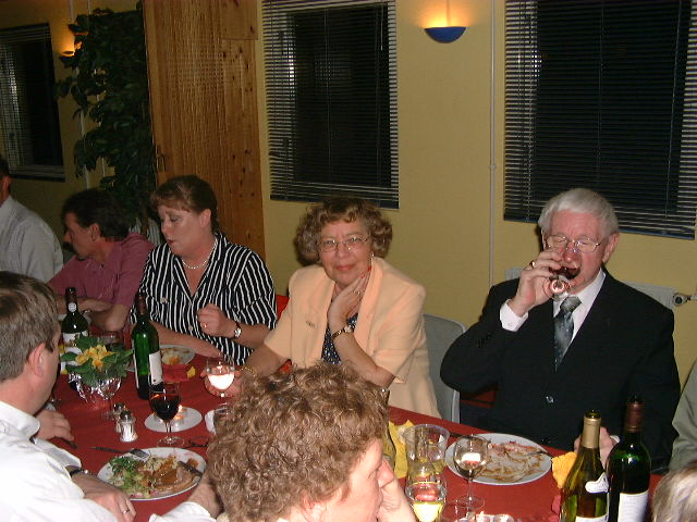 0016 Omkring bordet 4.jpg